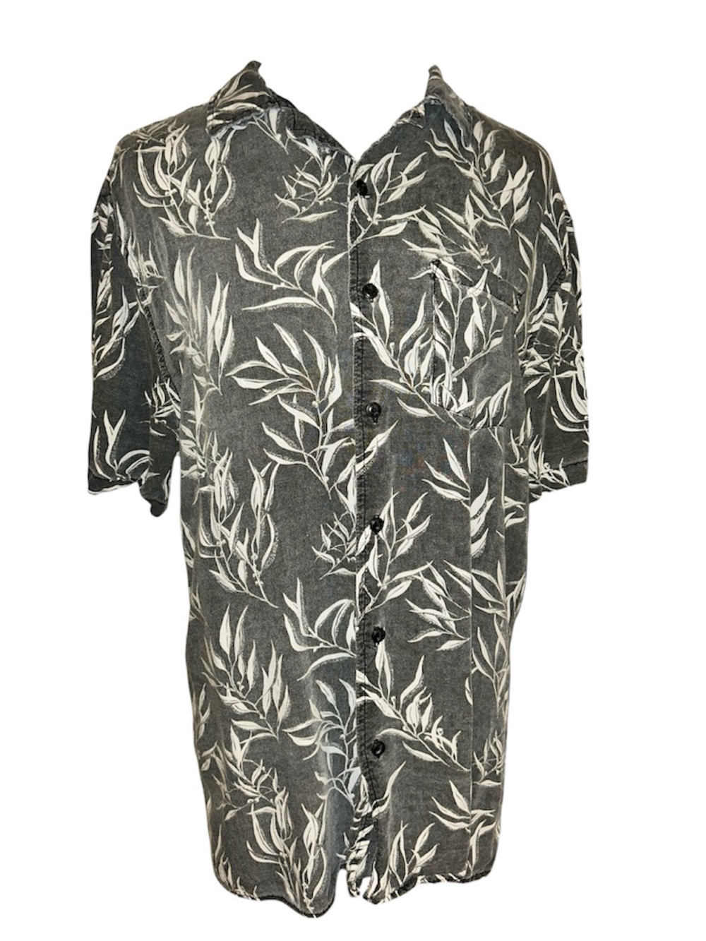 vintage re-mastered made by cotton on hawaiian button down size men’s small